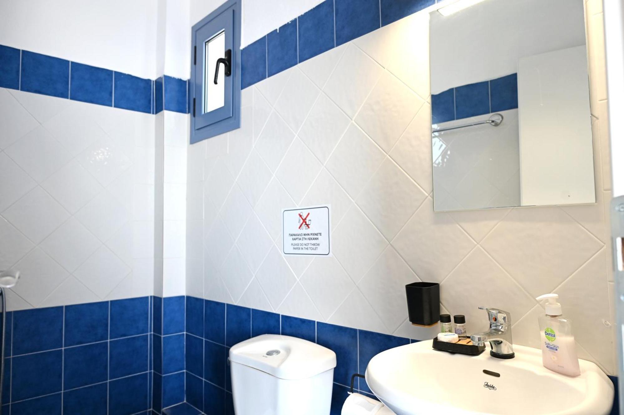 Oneiro Rooms Kythnos Kanala Eksteriør bilde